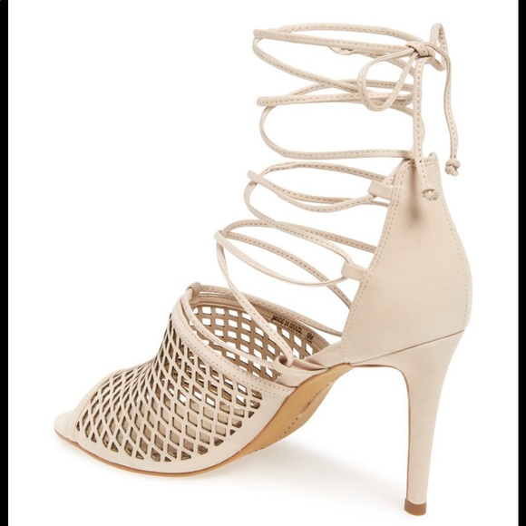 Vince Camuto NWB Vasha Heels S/9 - Picture 2 of 8